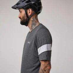 Rapha Men's Trail Lightweight T-shirt
